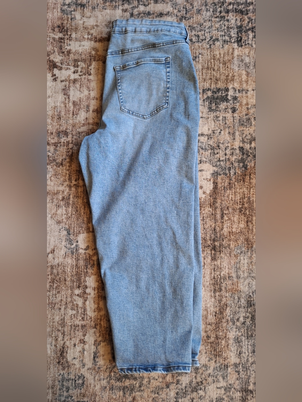 Maurices High Rise Barrel Jeans. Like New. Sz 16W - Picture 5 of 5